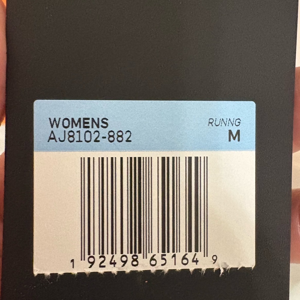 Nike Running Tank - Picture 3 of 3